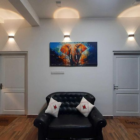 Villa Sole Kandy Luaran gambar
