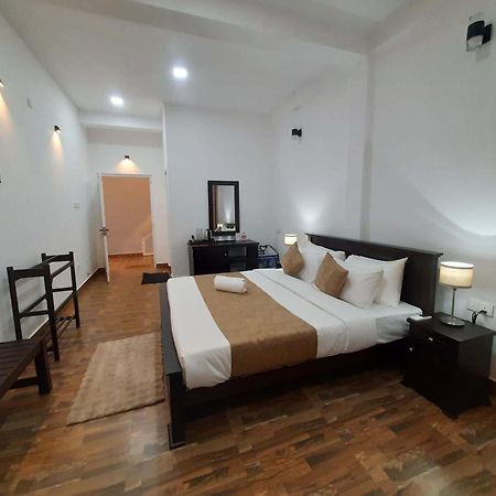 Villa Sole Kandy Luaran gambar