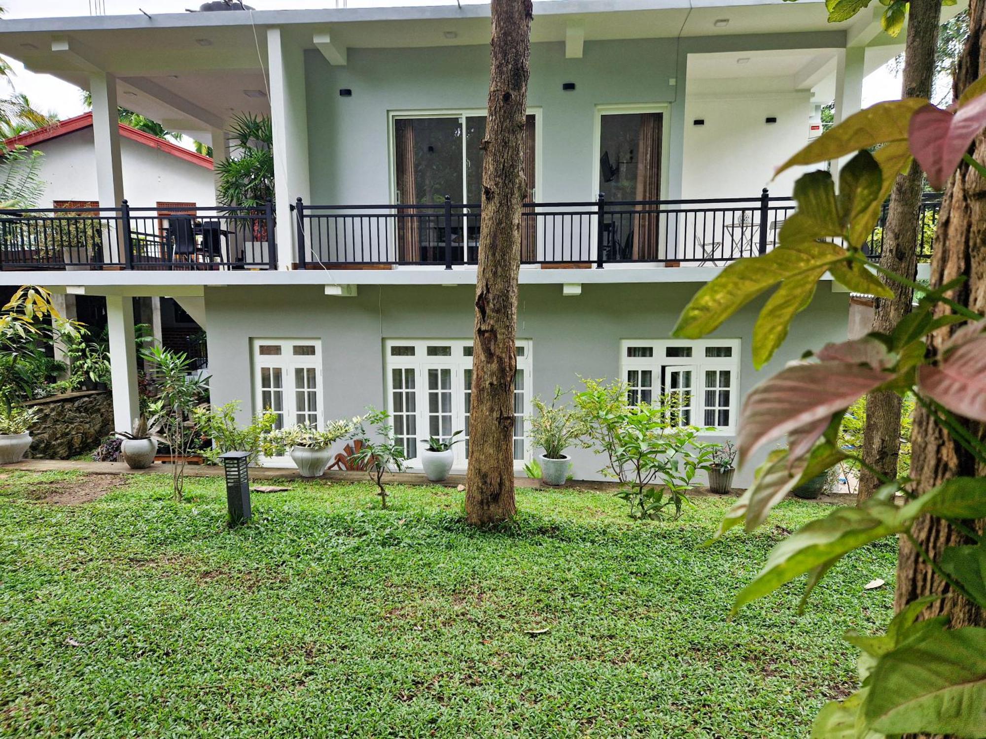Villa Sole Kandy Luaran gambar