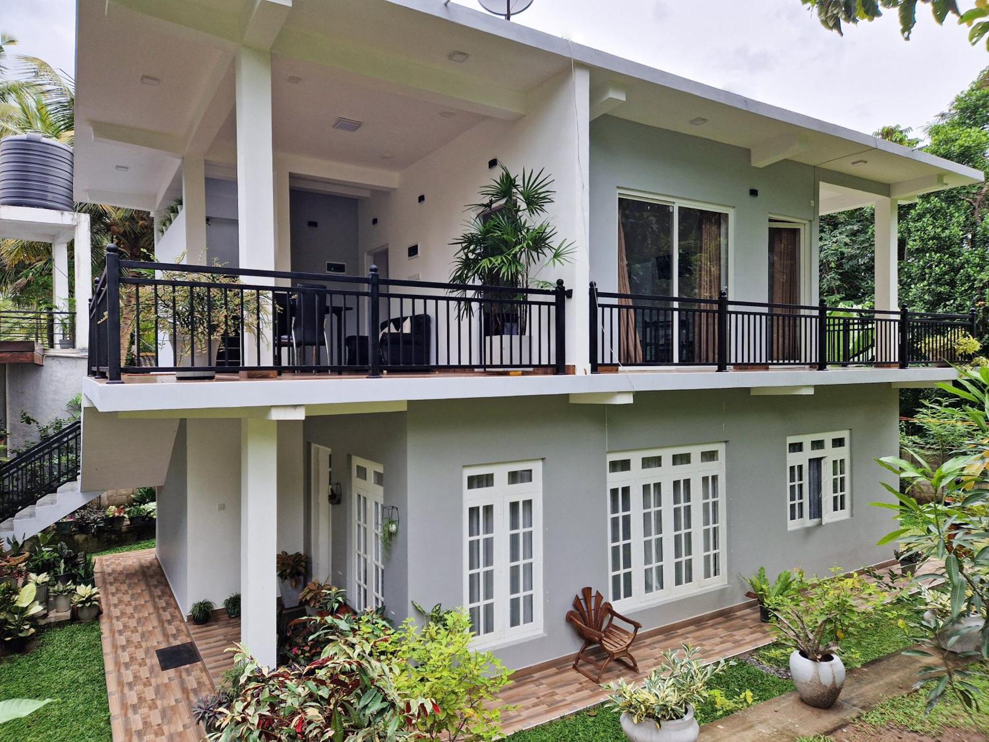 Villa Sole Kandy Luaran gambar