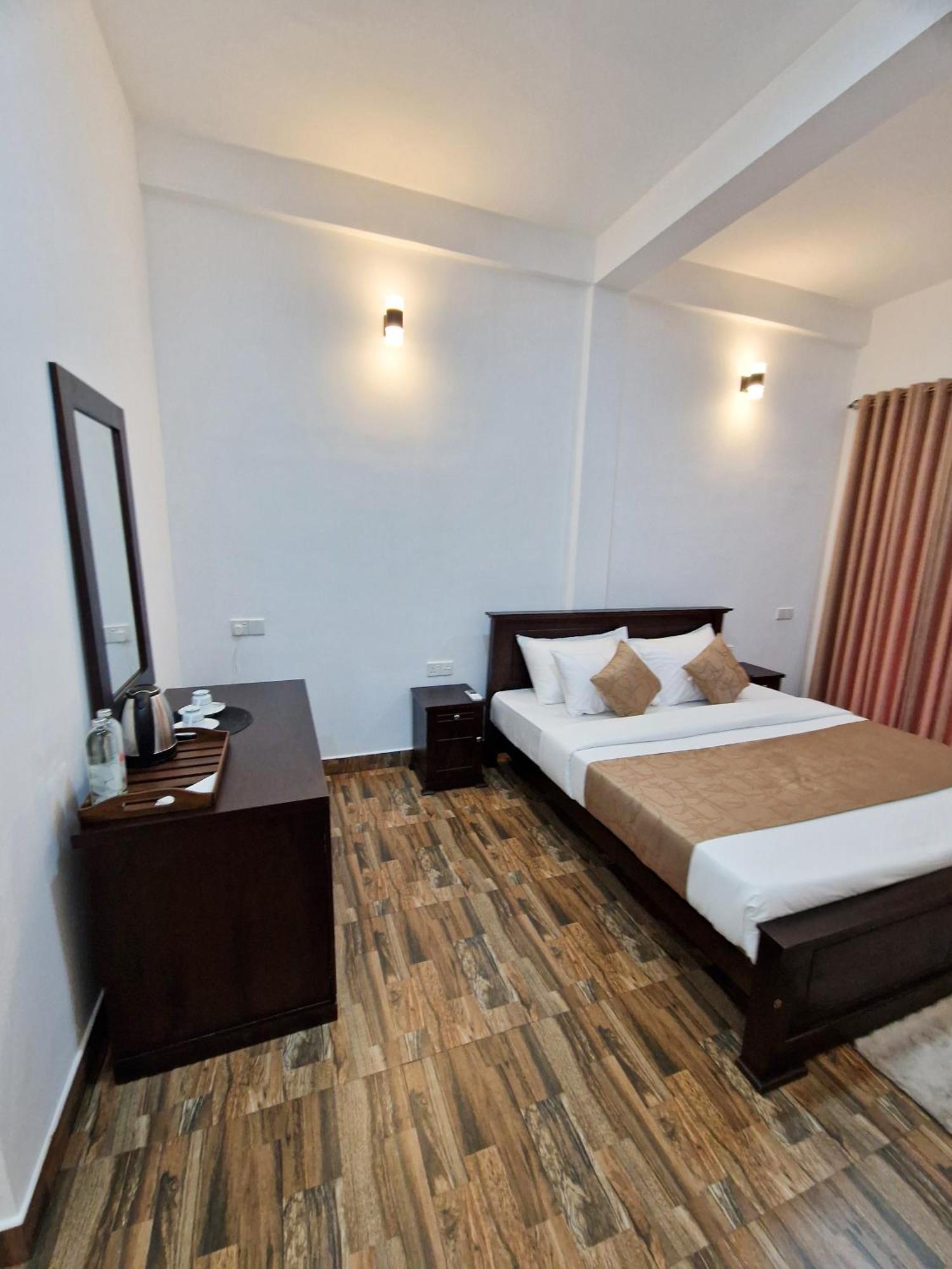 Villa Sole Kandy Luaran gambar